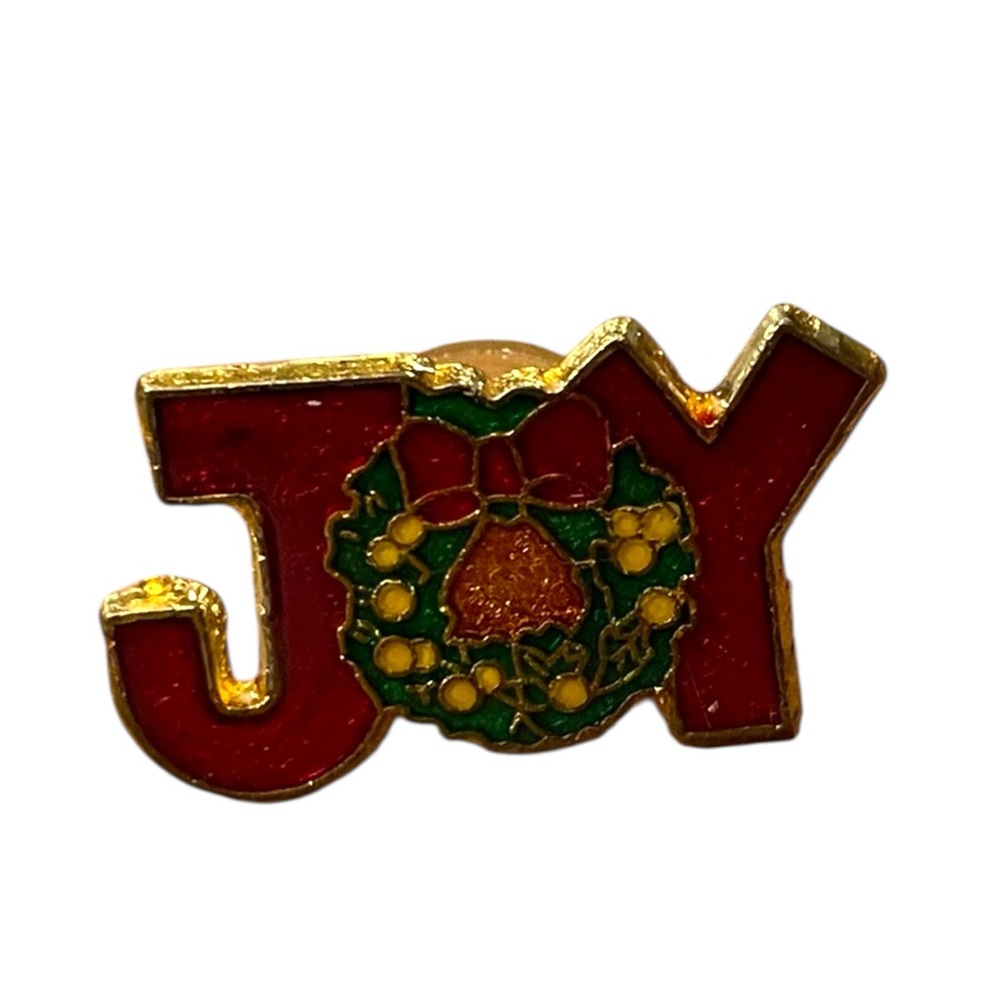 Vintage Centennia 1979 JOY Christmas Holiday Pin Festive Enamel Wreath Xmas